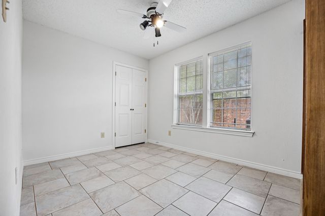2925 Waterfront Drive, Garland, TX 75042