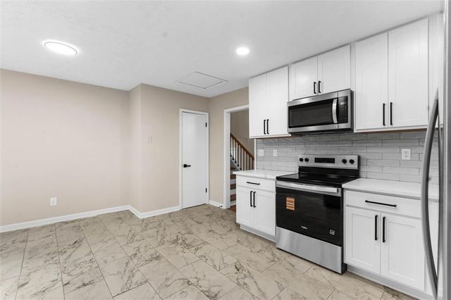 355 Mckees Rock Lane, Lawrenceville, GA 30044