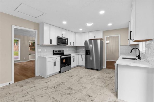 355 Mckees Rock Lane, Lawrenceville, GA 30044