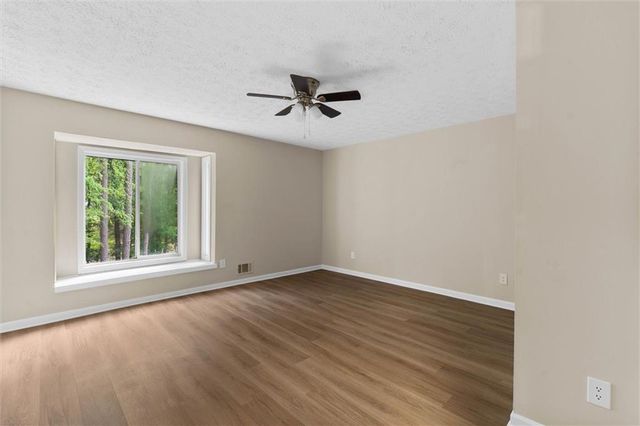 355 Mckees Rock Lane, Lawrenceville, GA 30044