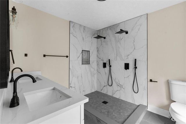 355 Mckees Rock Lane, Lawrenceville, GA 30044