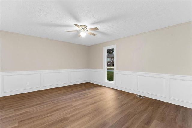 355 Mckees Rock Lane, Lawrenceville, GA 30044
