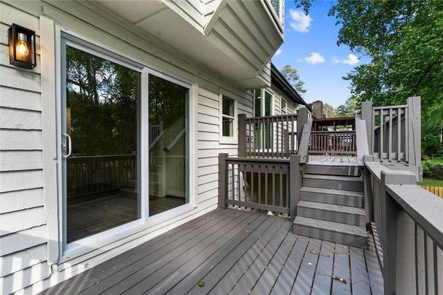 355 Mckees Rock Lane, Lawrenceville, GA 30044