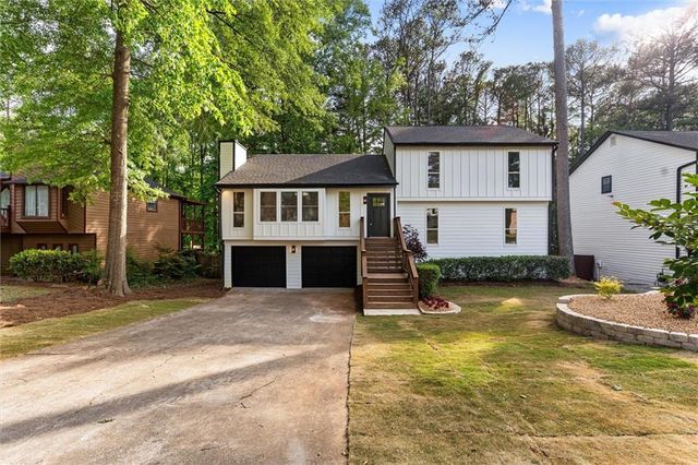 355 Mckees Rock Lane, Lawrenceville, GA 30044