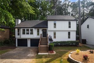 355 Mckees Rock Lane, Lawrenceville, GA 30044