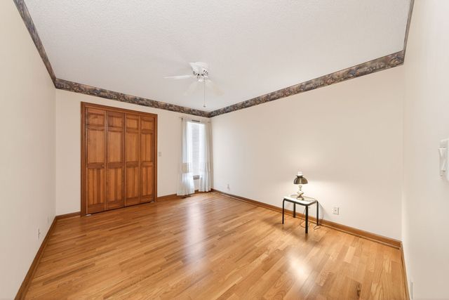 167 Markham Ln, Crossville, TN 38558