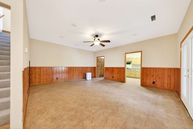 167 Markham Ln, Crossville, TN 38558