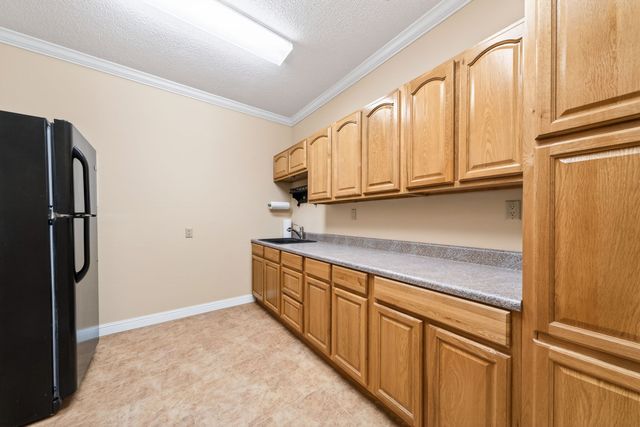 167 Markham Ln, Crossville, TN 38558