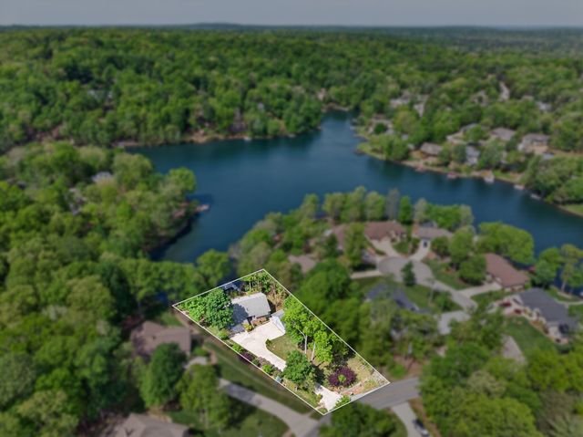 167 Markham Ln, Crossville, TN 38558