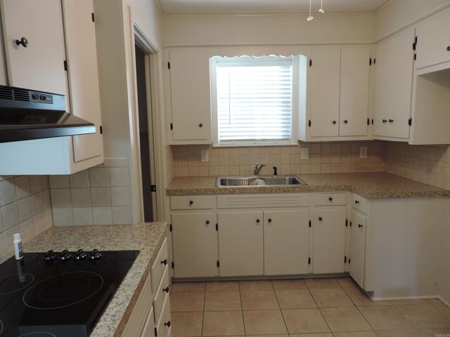 212 S Adcock, Dumas, AR 71639