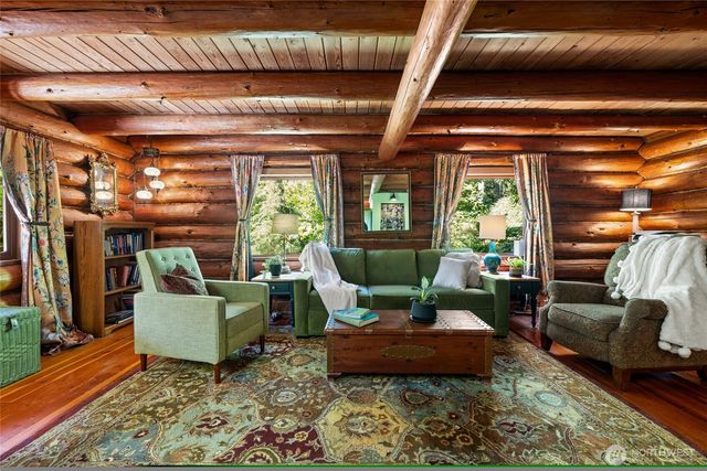 825 SW Winter Springs Lane, Port Orchard, WA 98367