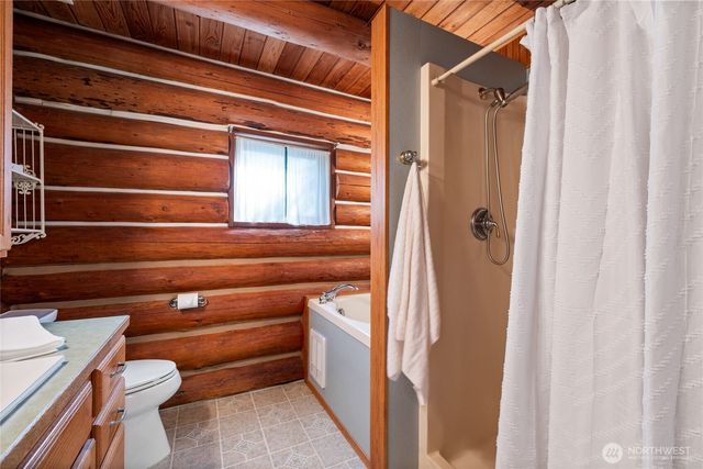825 SW Winter Springs Lane, Port Orchard, WA 98367