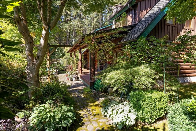 825 SW Winter Springs Lane, Port Orchard, WA 98367