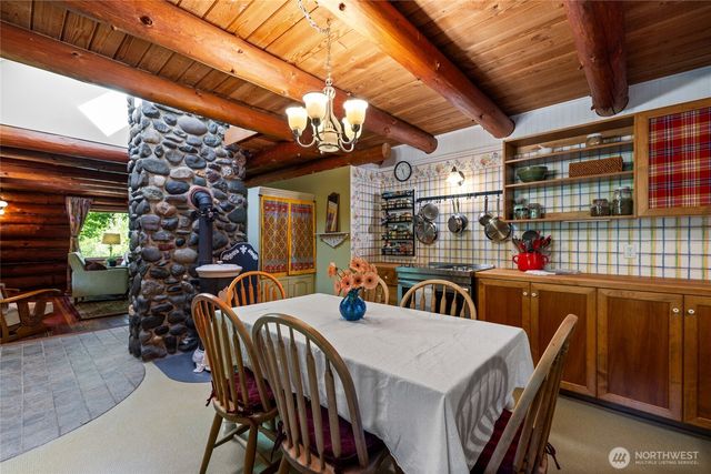 825 SW Winter Springs Lane, Port Orchard, WA 98367