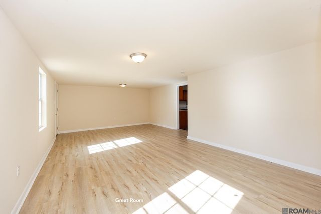 811 Avenue D, Port Allen, LA 70767