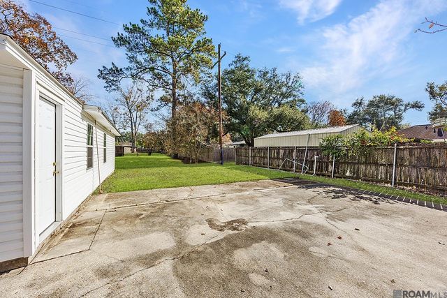 811 Avenue D, Port Allen, LA 70767