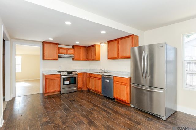 811 Avenue D, Port Allen, LA 70767