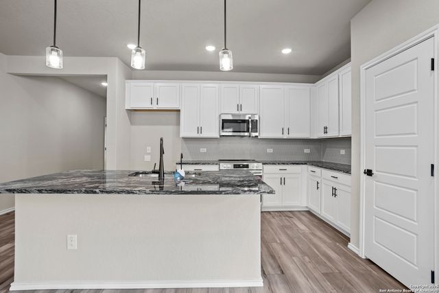 6530 Lowrie Block, San Antonio, TX 78239