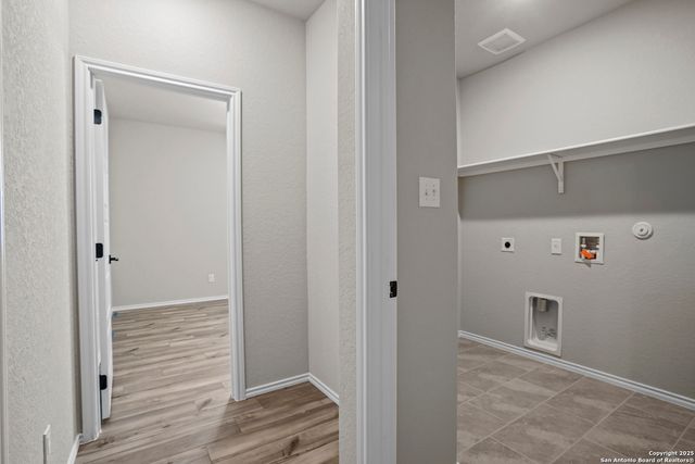 6530 Lowrie Block, San Antonio, TX 78239