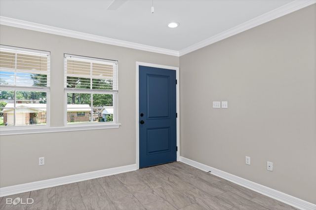 2609 Lyles Lane, Shreveport, LA 71118