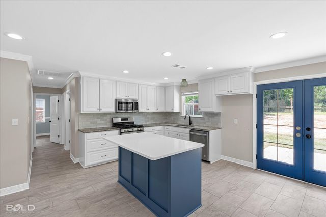 2609 Lyles Lane, Shreveport, LA 71118