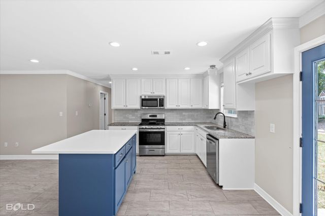 2609 Lyles Lane, Shreveport, LA 71118