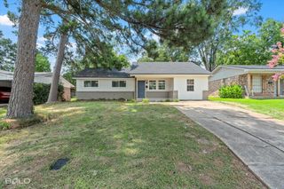 2609 Lyles Lane, Shreveport, LA 71118