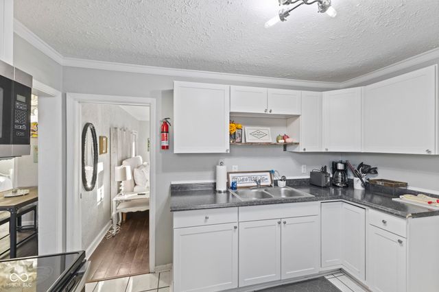 803 Cottage Avenue, Anderson, IN 46012