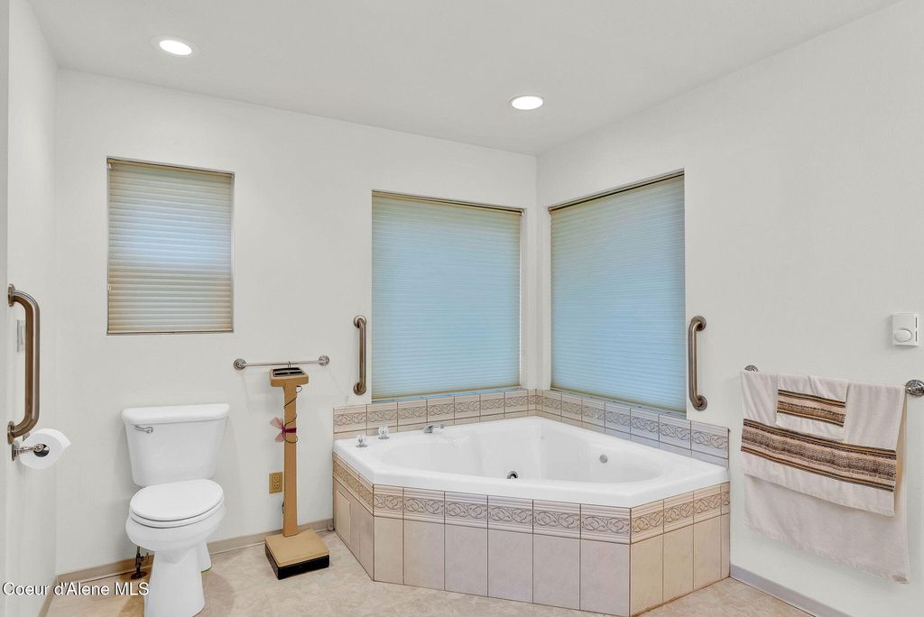 4051 W TULE LN, Worley, ID 83876 photo 32