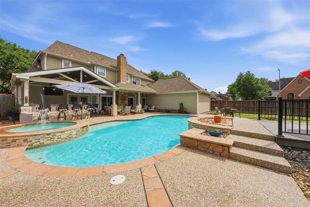 14707 Sandy Creek Drive, Houston, TX 77070