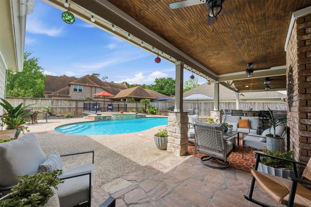 14707 Sandy Creek Drive, Houston, TX 77070