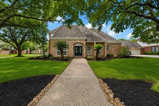 14707 Sandy Creek Drive, Houston, TX 77070
