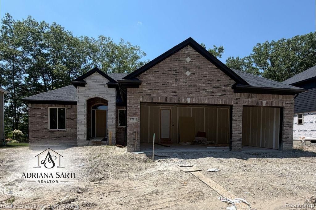 67715 Madeline Street, Richmond, MI 48062