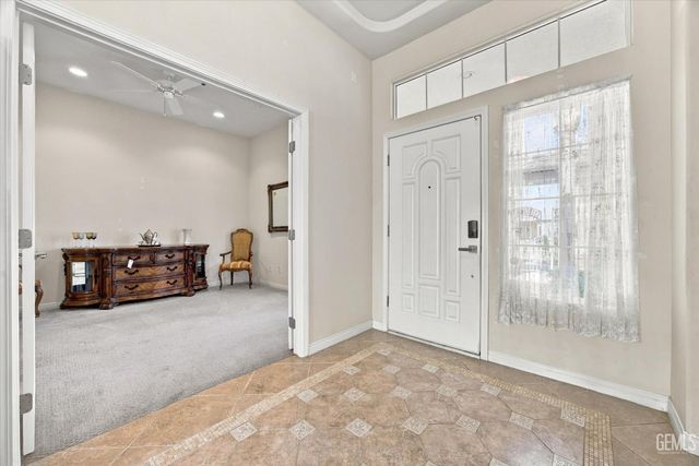 15005 Merlot Cellars Drive, Bakersfield, CA 93314