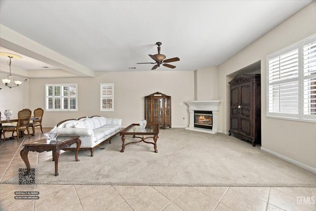 15005 Merlot Cellars Drive, Bakersfield, CA 93314