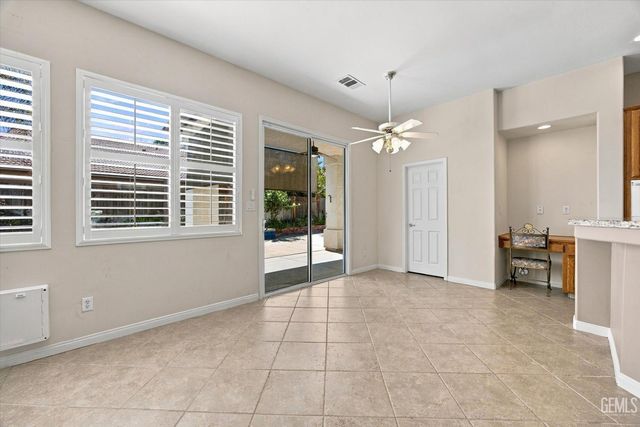 15005 Merlot Cellars Drive, Bakersfield, CA 93314