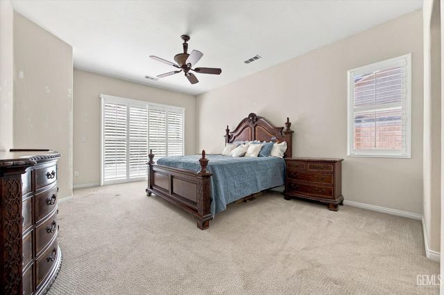 15005 Merlot Cellars Drive, Bakersfield, CA 93314