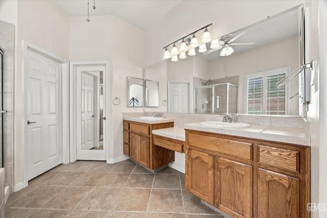 15005 Merlot Cellars Drive, Bakersfield, CA 93314
