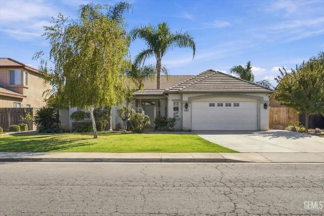 15005 Merlot Cellars Drive, Bakersfield, CA 93314