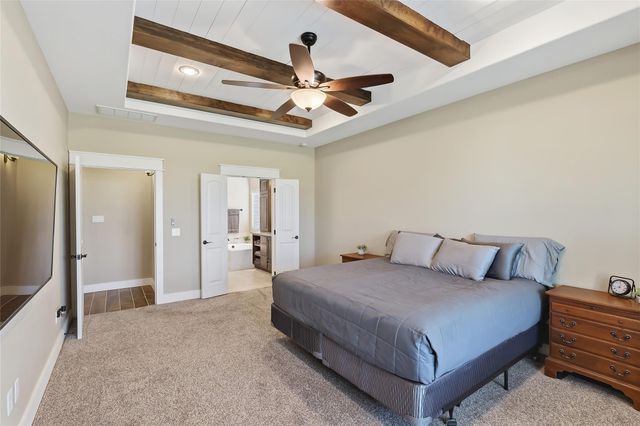 7588 Los Lobos Drive, Bryan, TX 77808