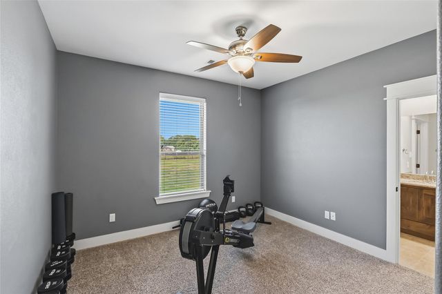 7588 Los Lobos Drive, Bryan, TX 77808