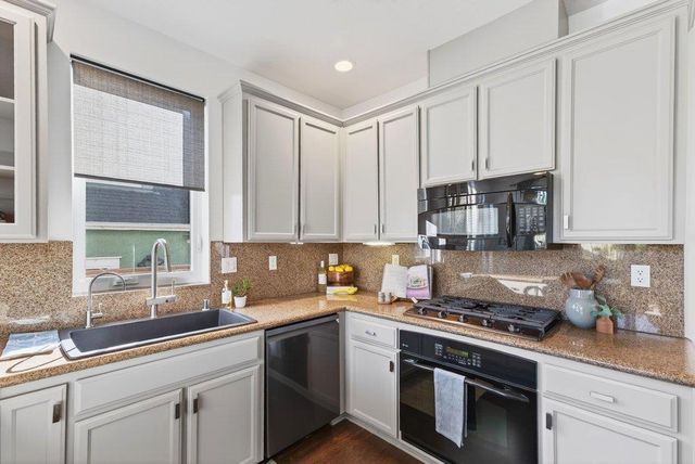 1055 Nobel Drive, Santa Cruz, CA 95060