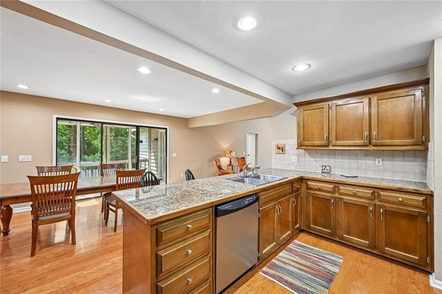 1008 Muirfield Drive NE, Marietta, GA 30068