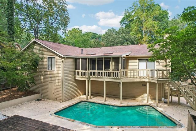 1008 Muirfield Drive NE, Marietta, GA 30068