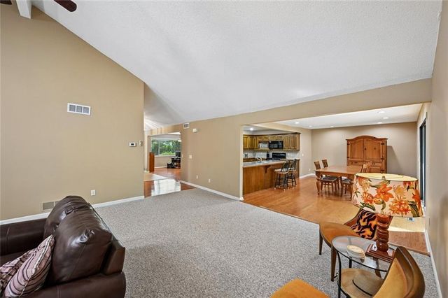 1008 Muirfield Drive NE, Marietta, GA 30068