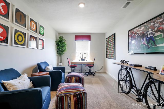 175 Oak Valley Court, Newark, OH 43055