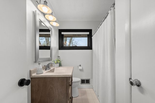 10617 Thomas Avenue S, Bloomington, MN 55431