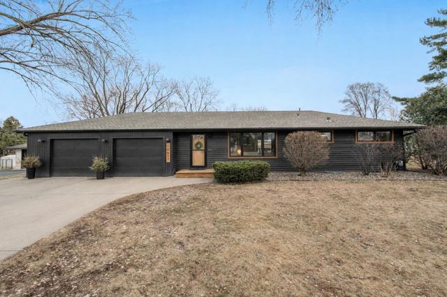 10617 Thomas Avenue S, Bloomington, MN 55431