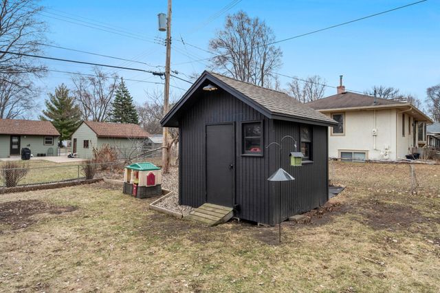 10617 Thomas Avenue S, Bloomington, MN 55431