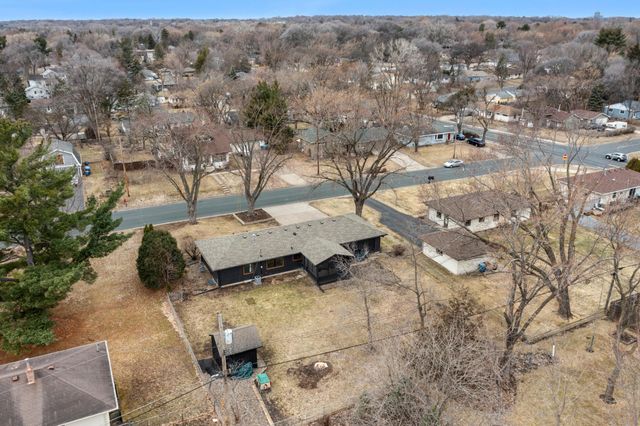 10617 Thomas Avenue S, Bloomington, MN 55431